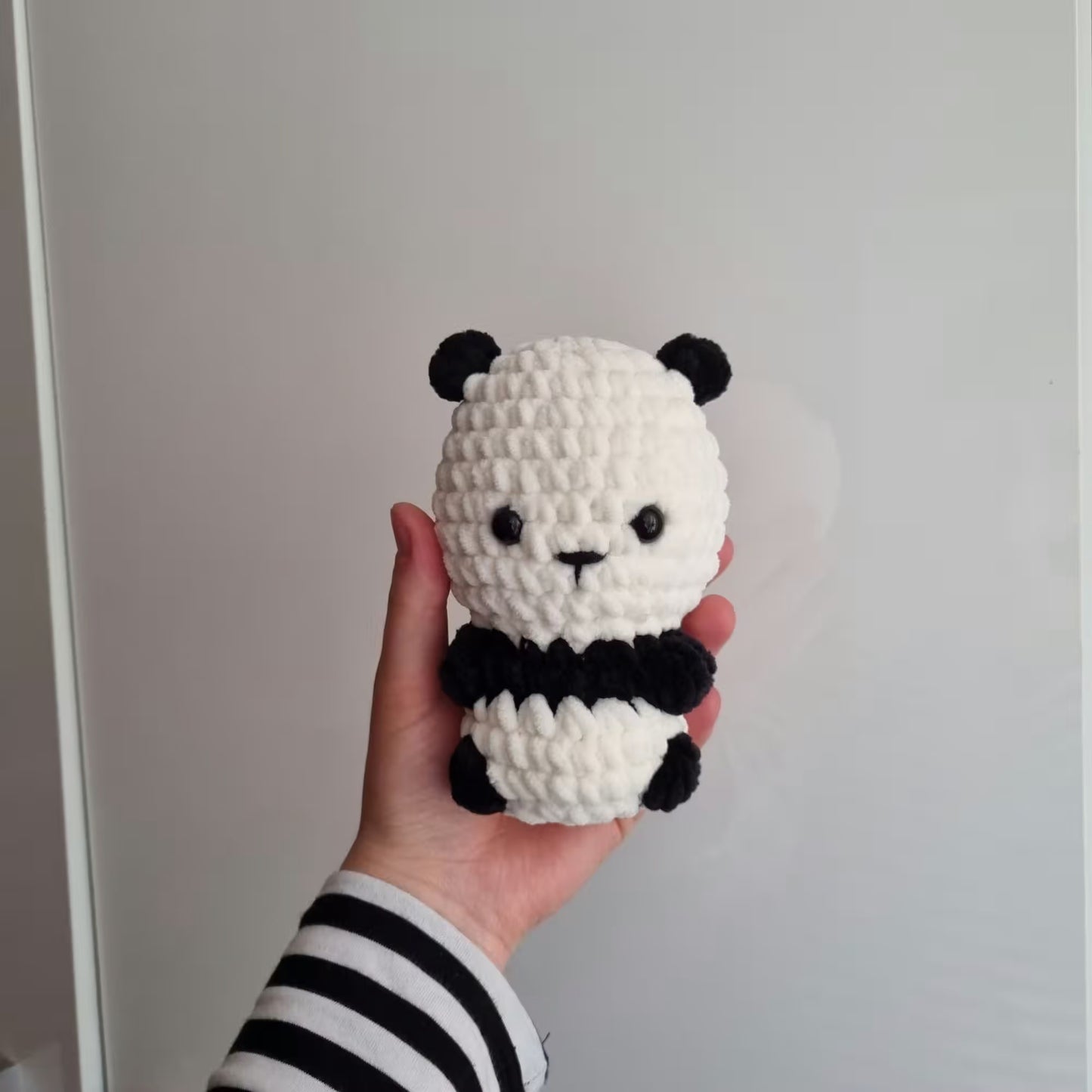 Panda na szydełku - ręcznie wykonana pluszowa panda + wariant z serduszkiem
