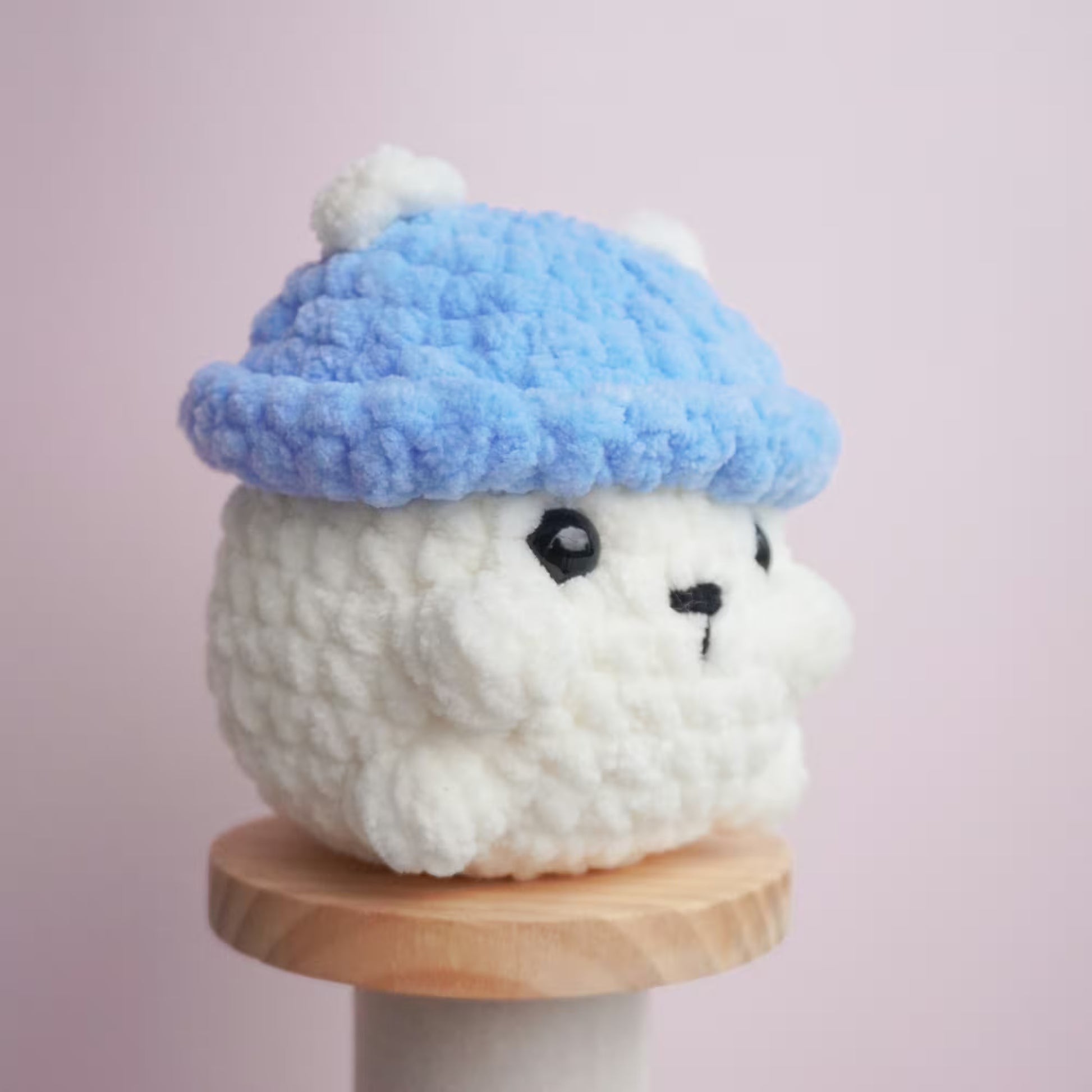 niedzwiedz polarny pluszak na szydelku tulinka creations