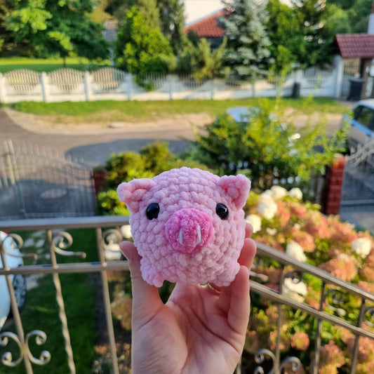 Świnka na szydełku - handmade pluszowa świnka